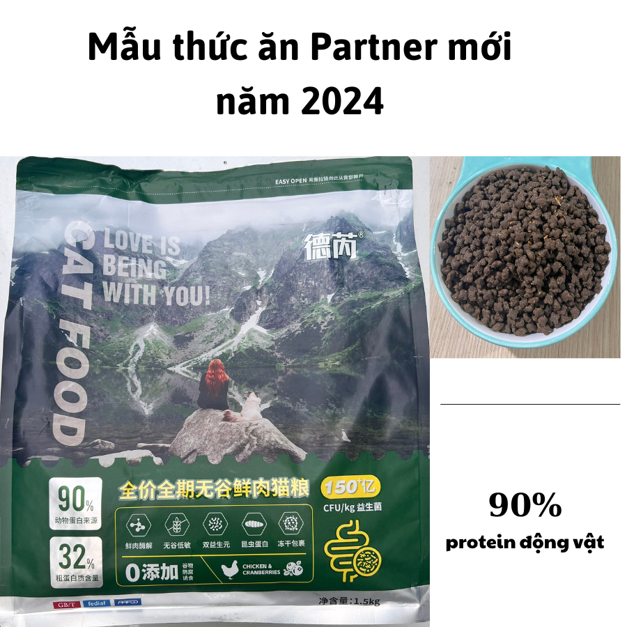 Thức ăn hạt cho mèo con hữu cơ bổ sung chất sơ và chất dinh dưỡng giúp bé mèo phát triển đầy đủ, nhanh nhẹn, lông mượt