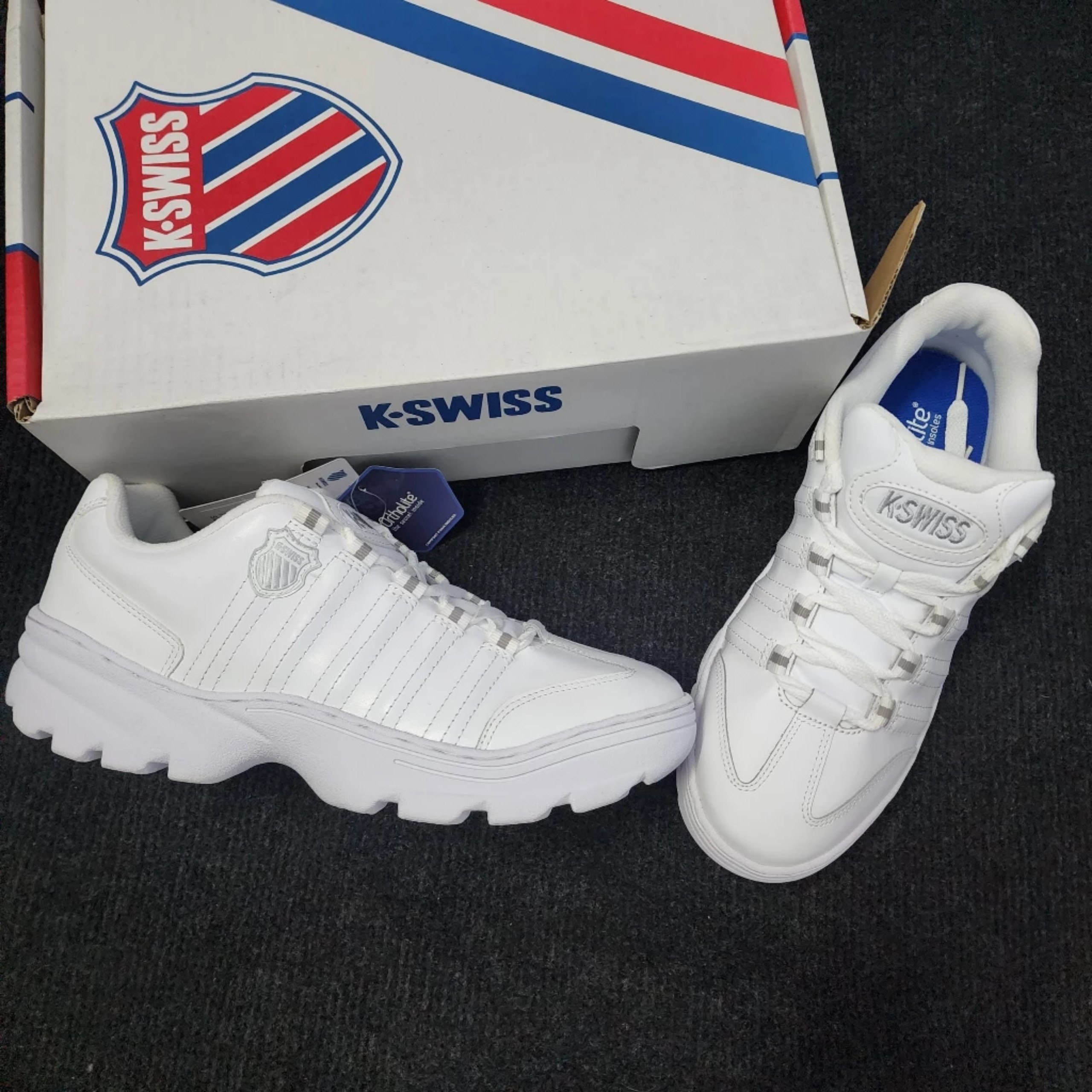 Giày Kswiss Altezo cổ thấp da thuộc nam nữ màu trắng
