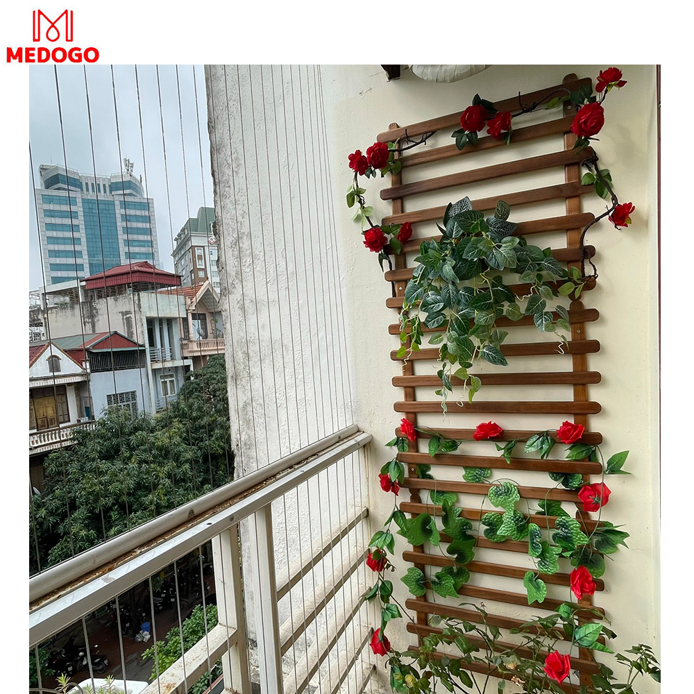 Giàn gỗ MEDOGO treo chậu cây, hoa trang trí ban công, giàn leo cho cây, hoa, kệ gỗ gắn tường ban công