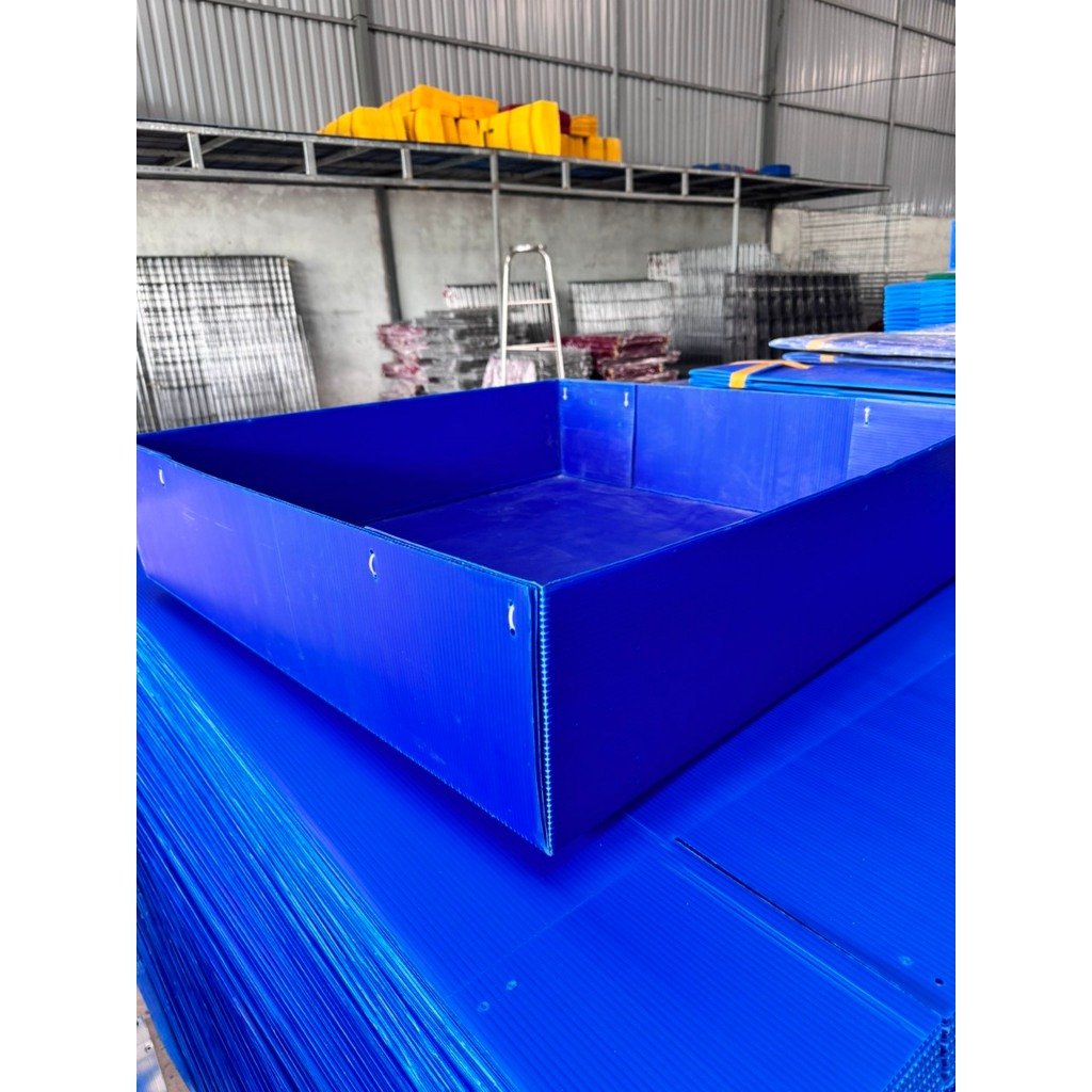 Khây nhựa chuồng gà 1 mét vuông