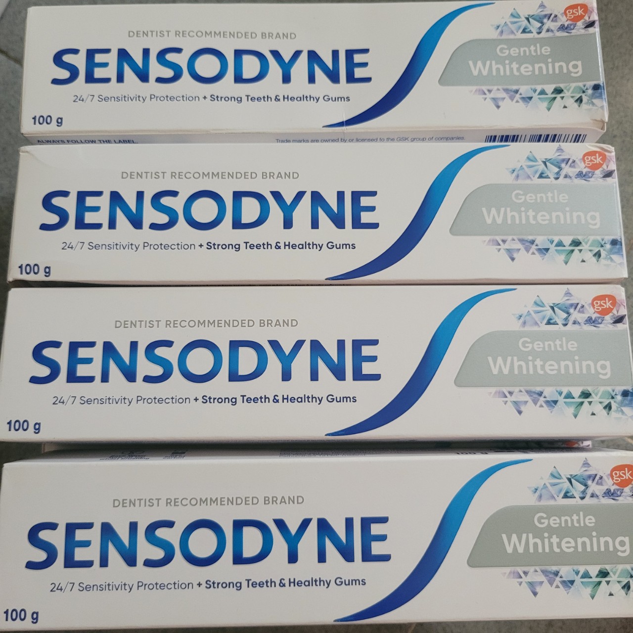 Kem đánh răng sénodyne whitening chống ê buốt 100g