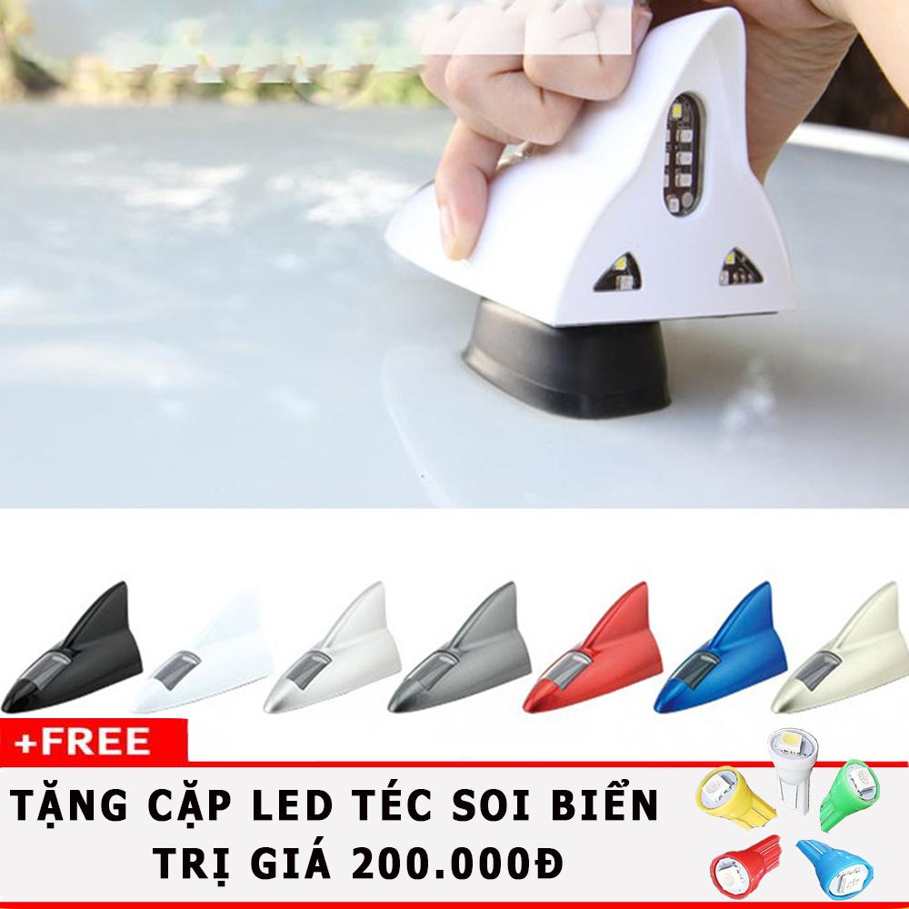 Anten vây cá có đèn led dán nóc ô tô Tặng bóng téc soi biển số
