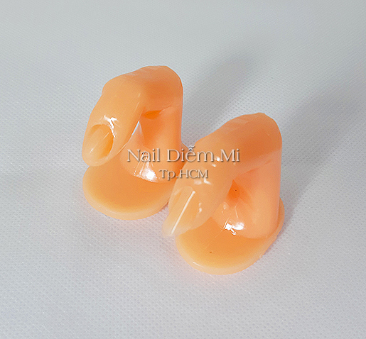 [HCM]Ngón tay giả gắn móng giả tập sơn móng (2 cái)