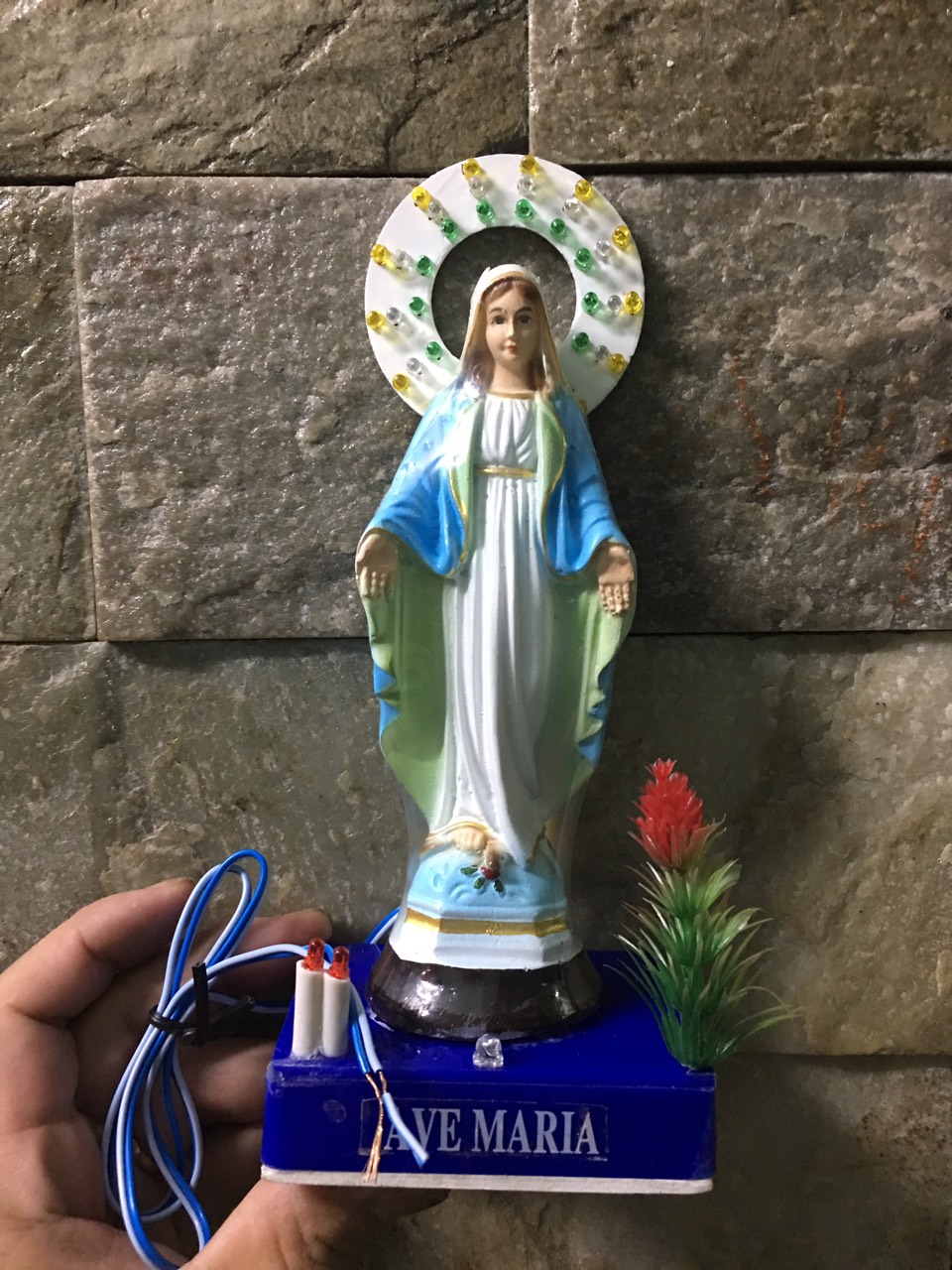 Tượng đức mẹ ban ơn để ô tô 20cm