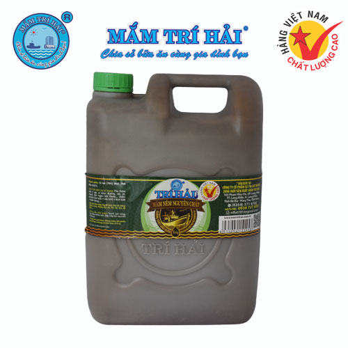 Mắm nêm cao cấp Trí Hải 5kg, pha thêm với một ít gia vị chấm với thịt heo luộc..., hoặc làm quà tặng người thân, bạn bè, đồng nghiệp
