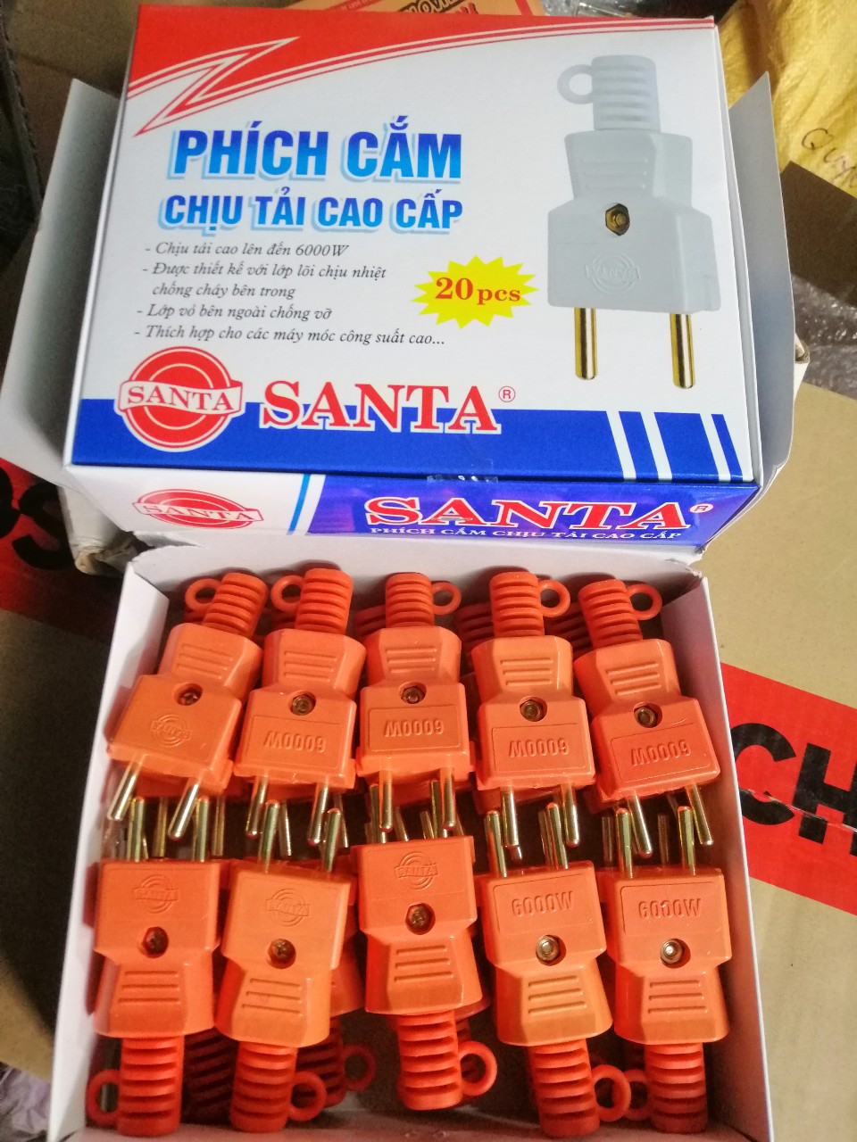 Phích cắm điện chịu tải 6000W Chất lượng cao