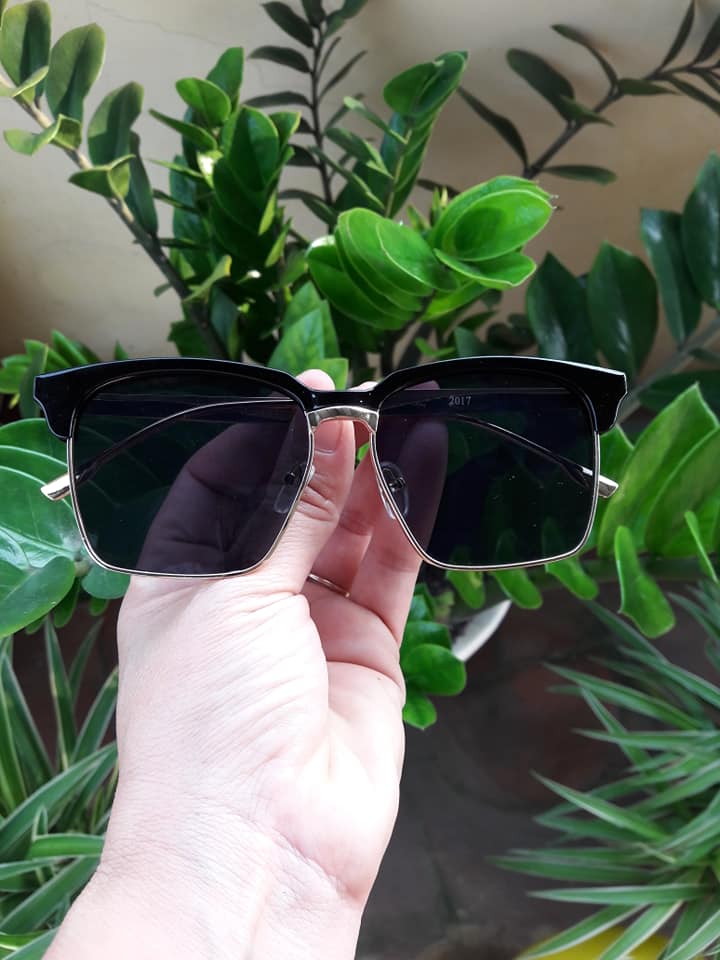 Kính mắt thời trang dành cho nam và nữ