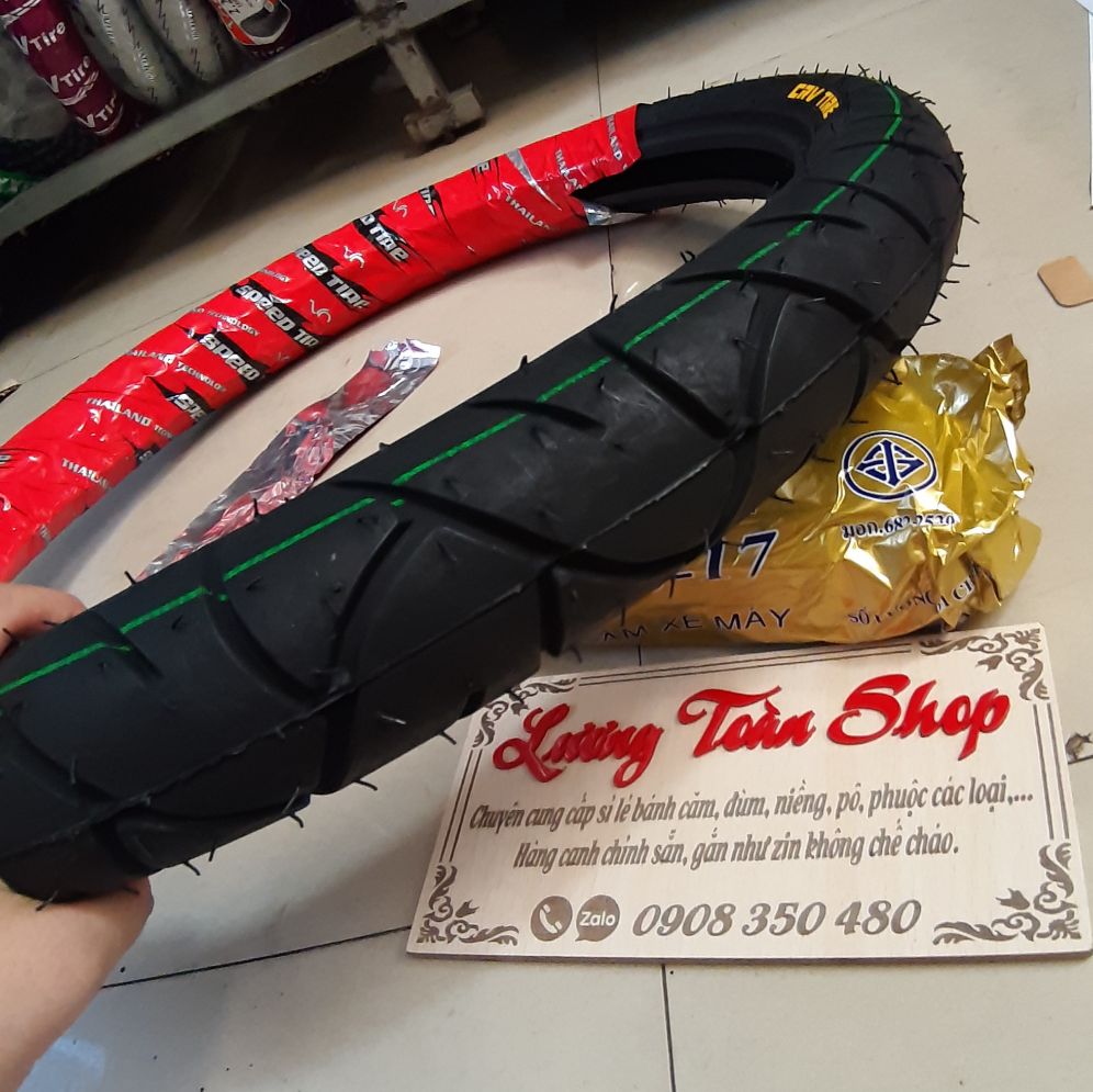 vỏ và ruột CRV  70/90/17 gai như hình