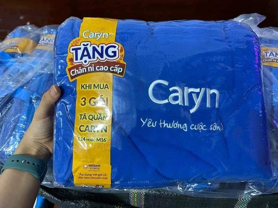 Chăn nỉ cao cấp, mềm mịn. Hàng quà tặng từ nhãn hàng Caryn