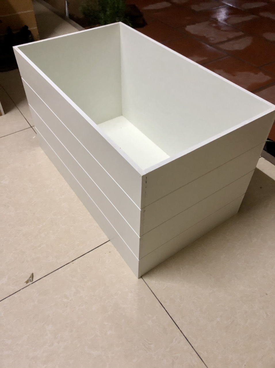 Chậu nhựa composite kích thước  60x35x35 cm cực bền chịu nắng mưa tốt