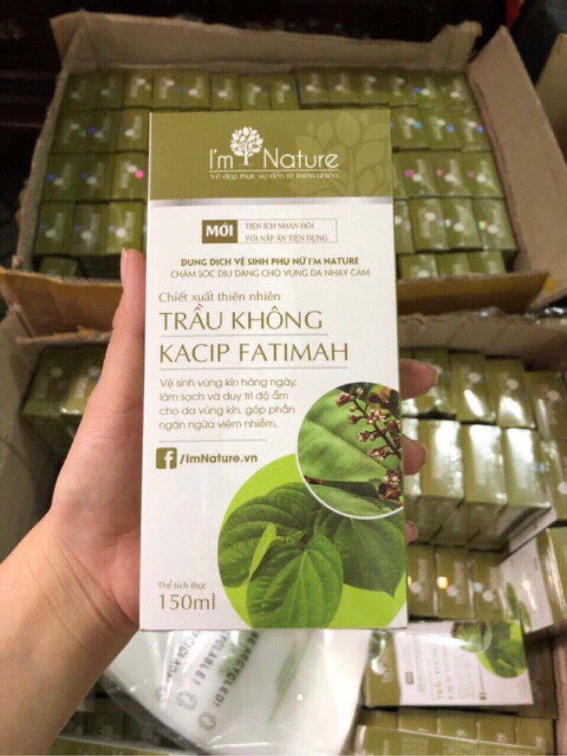 Dung dịch vệ sinh PHỤ NỮ trầu không