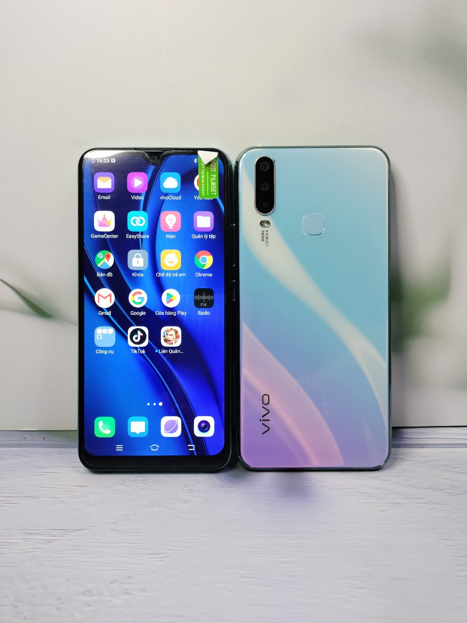 Điện thoại cảm ứng giá rẻ Vivo Y12 2 sim mới 99% chụp hình đẹp chiến game mượt