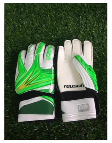 Găng tay thủ môn reusch có xương trợ ngón chống lật
