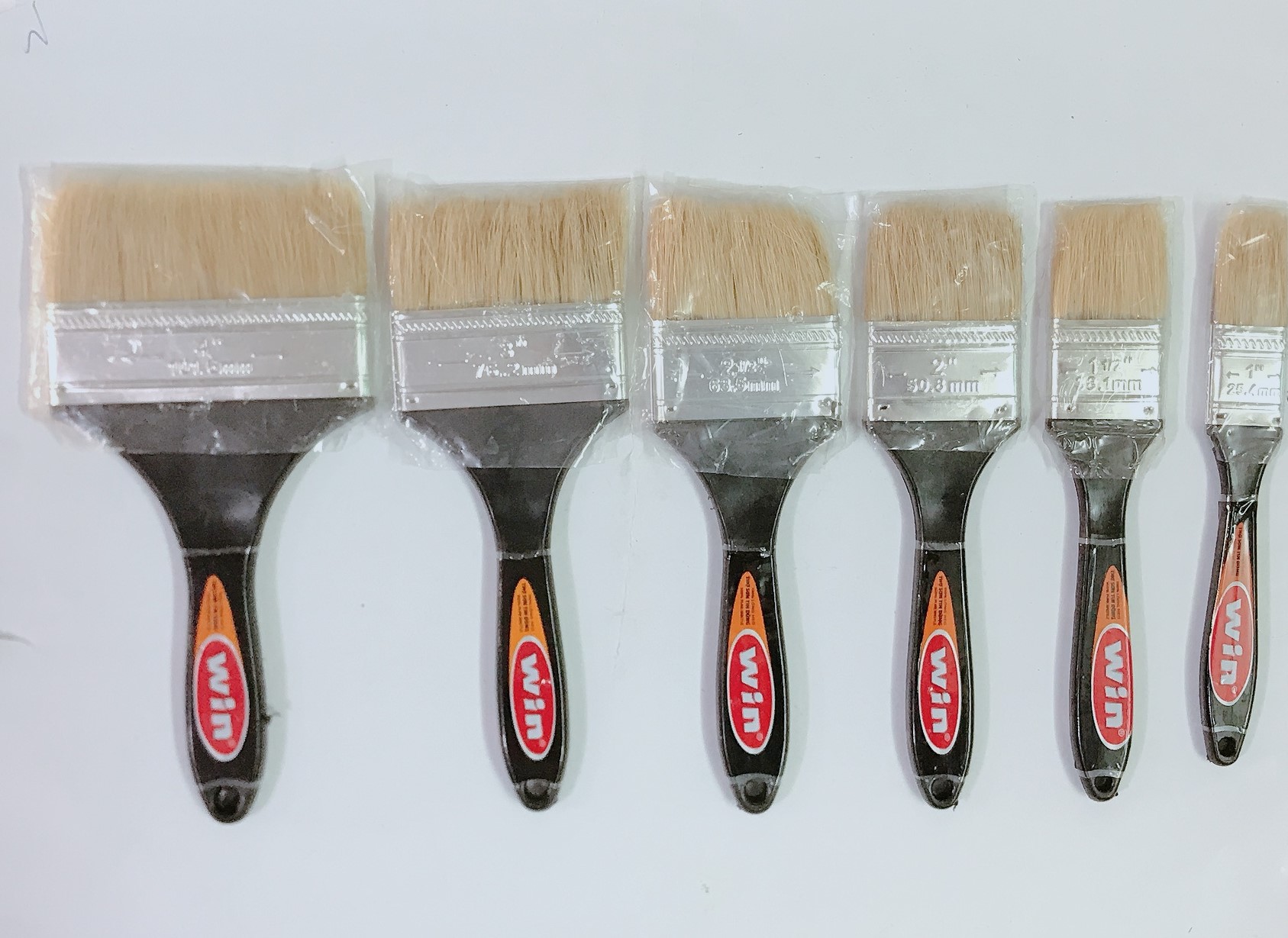 Chổi Quét Sơn Các Kích Cỡ Khác Nhau( Hàng Đen Dày) ( Bán 2 cái 1 )