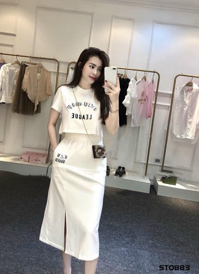 Mua Online ĐƯỢC KIỂM HÀNG Set Áo Chân Váy Nhún Hàng Quảng Châu siêu xinh  dạo phố  giá sỉ chỉ 175000 đ