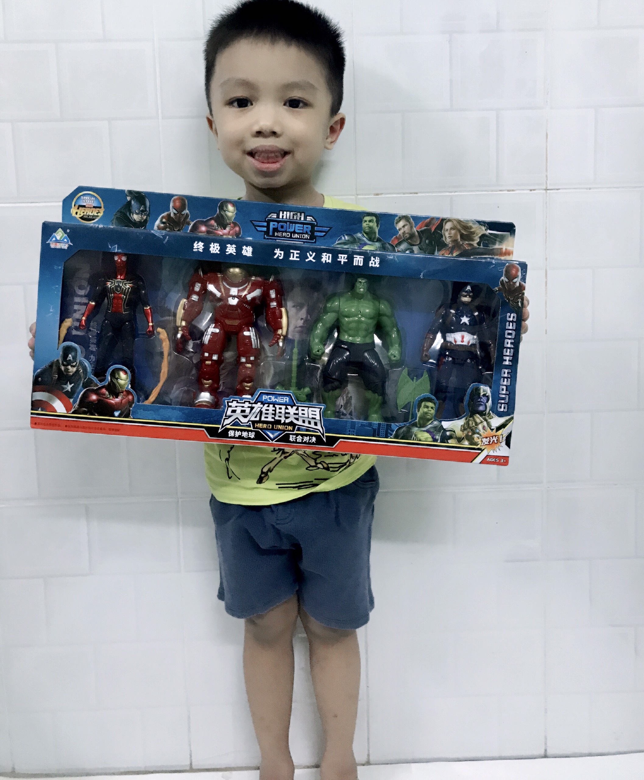 🧛‍♀️ siêu anh hùng 🧛‍♀️hộp 4 siêu nhân 18cm cực đẹp
