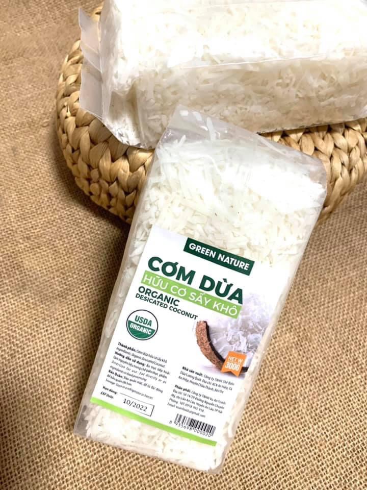 Cơm dừa sấy hữu cơ 300gr organic shredd coconut