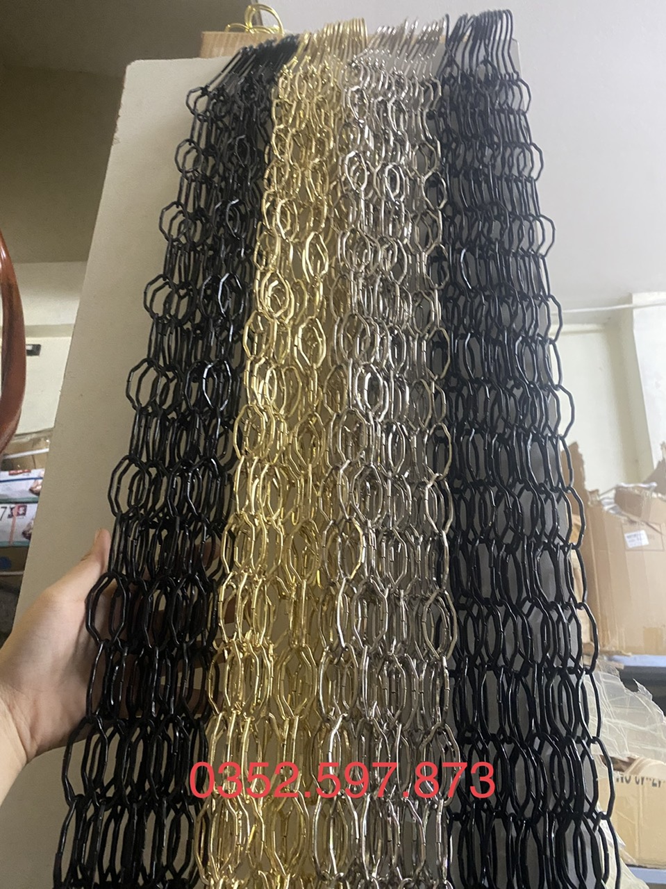 móc treo quần áo dây xích kim loại, chất liệu inox màu vàng,bạc không rỉ dài 1m, phụ kiện cho cửa hàng shop thời trang