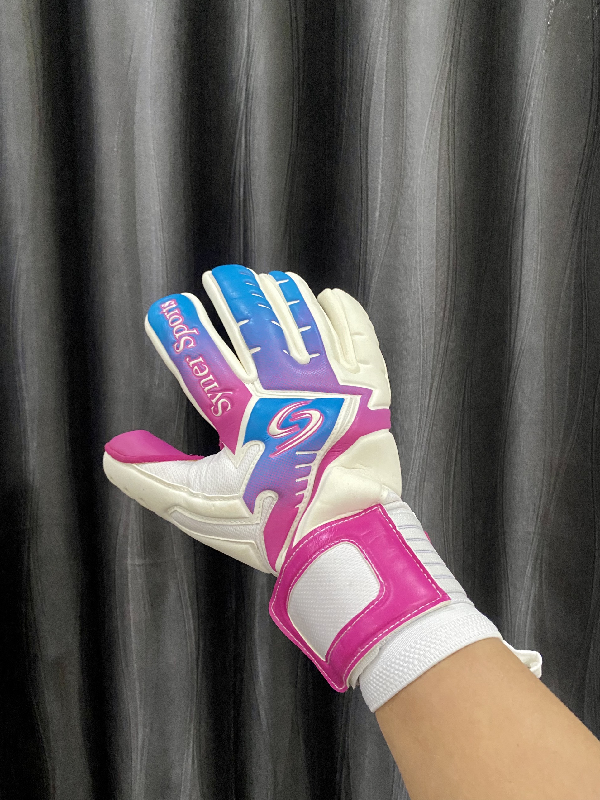 Găng tay thủ môn syner hồng - momoshop