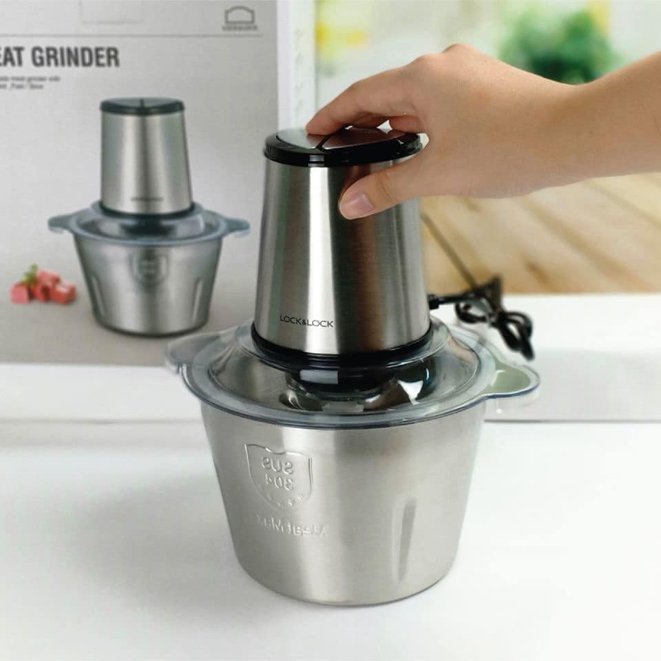 Máy xay thịt cối inox lưỡi dao kép dung tich 2 lít locknlock ejm172