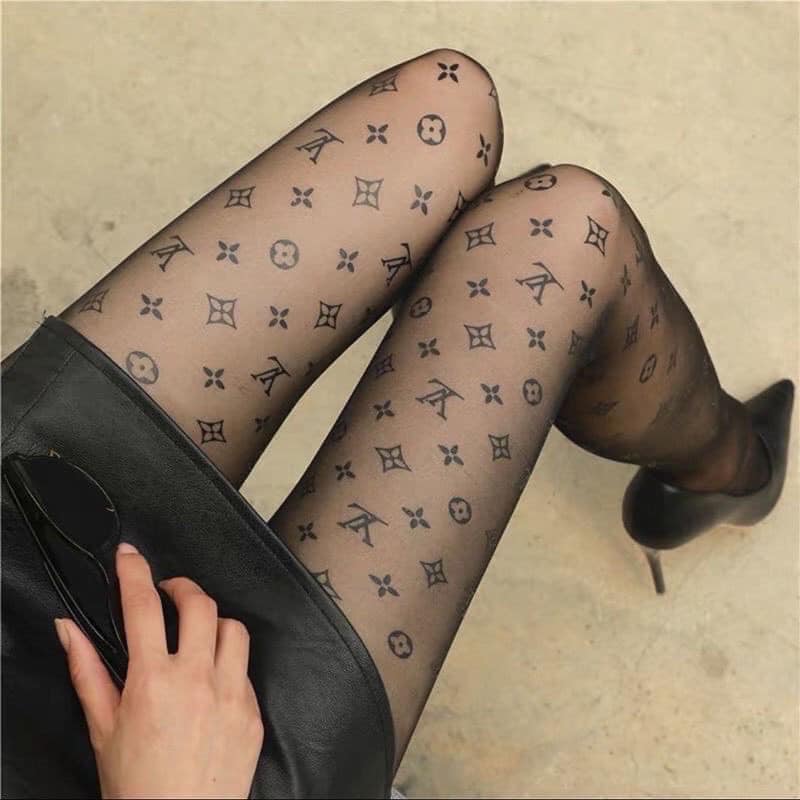 Quần tất chữ hot trend siêu sang chảnh-giadung nhà xinh
