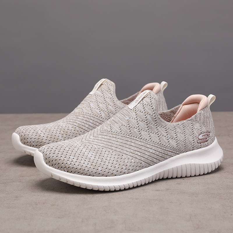 Giày thể thao cho nữ skechers ultra flex 3.0 xỏ chân màu vàng