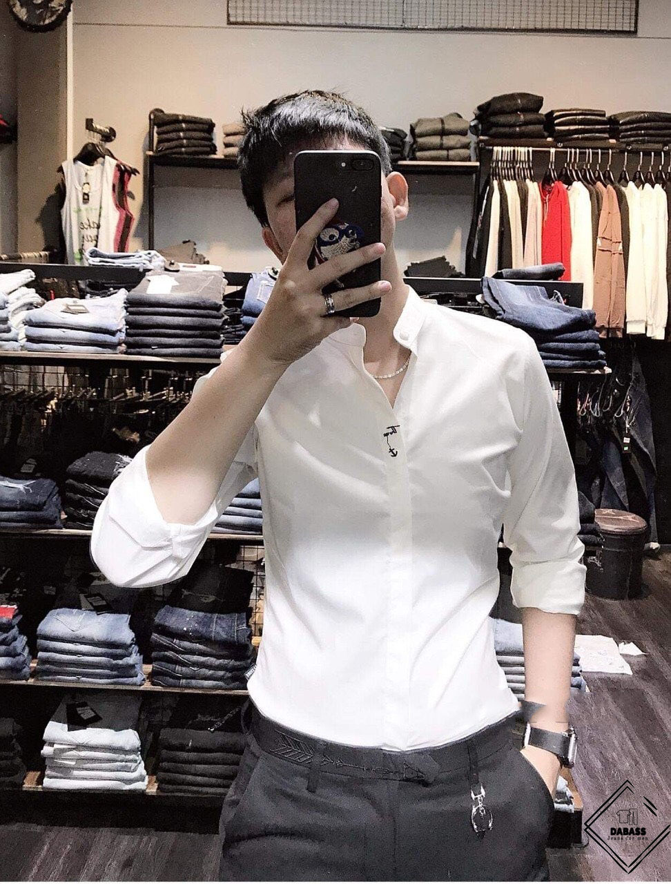 Áo sơ mi trắng thêu họa tiết cá tính sm18