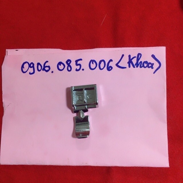 (Hàng Nhật) Chân vịt tra khoá máy may gia đình Juki lệch trục.