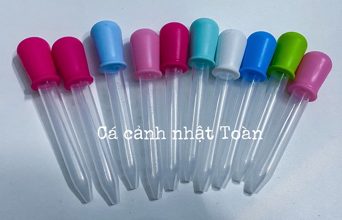 "hoàn tiền đến 10%" ống bóp thức ăn hút phân cho bể cá 5ml