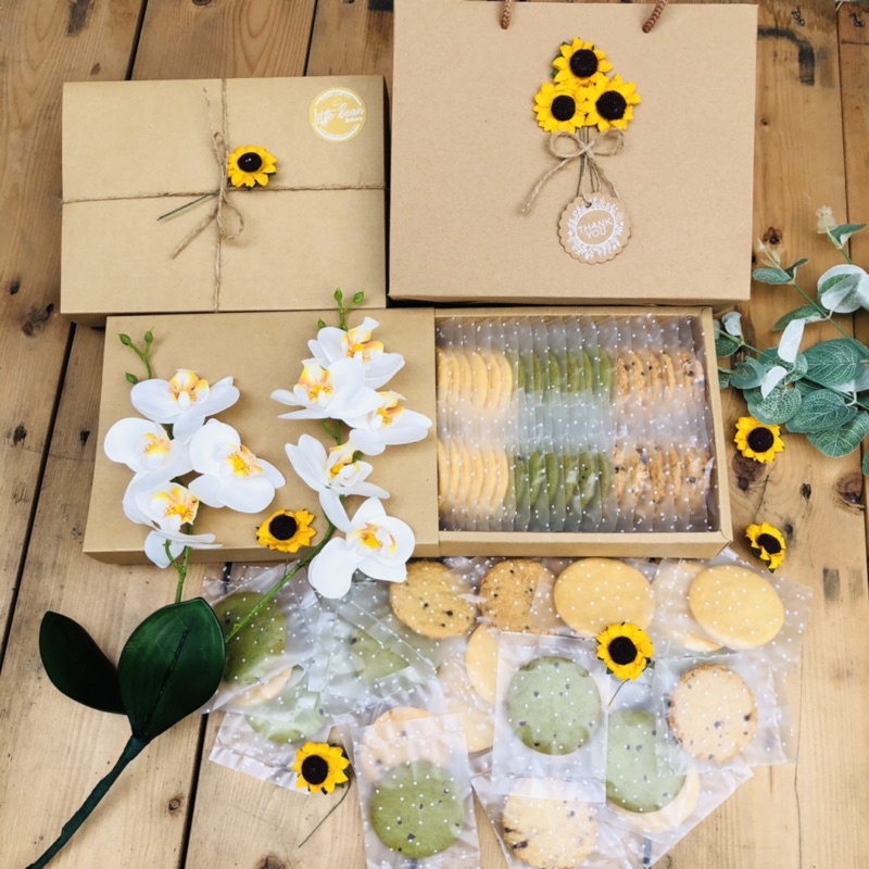 Hộp cookies tết - hộp quà tết - hộp bánh tặng