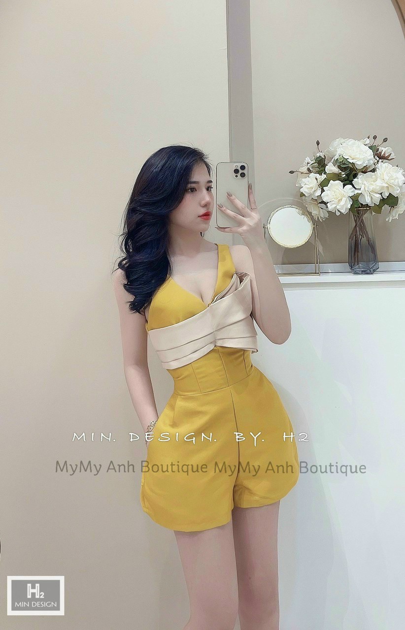 Set đồ đùi thắt sang chảnh