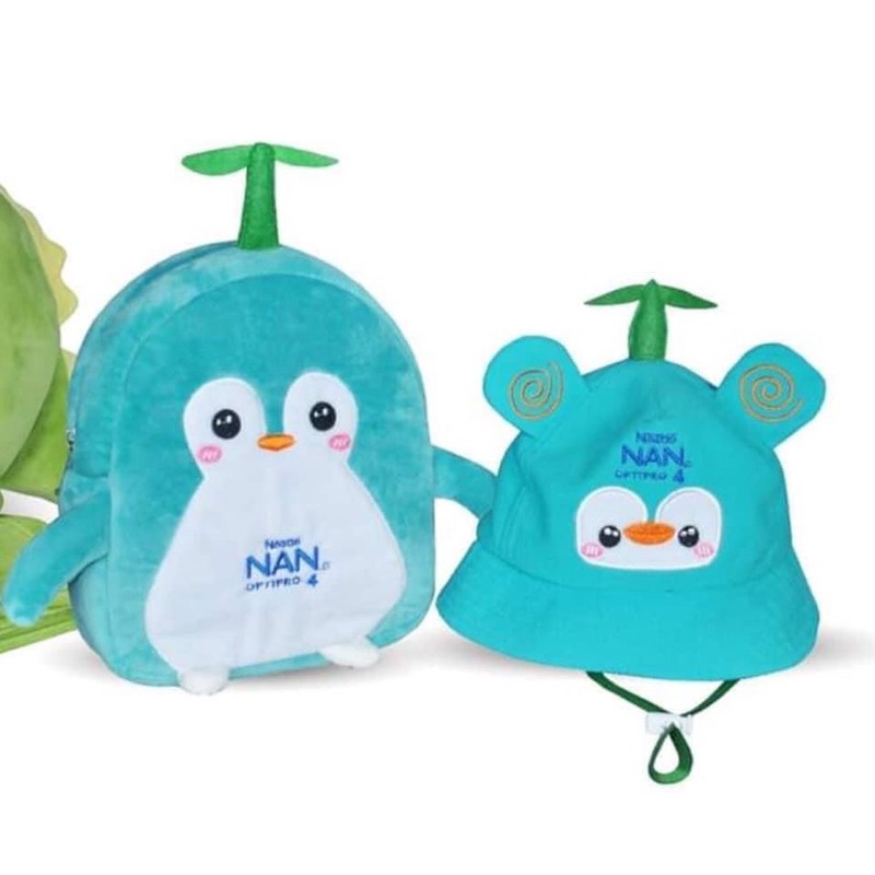 Balo chim cánh cụt và mũ cánh cụt siêu đáng yêu dành cho bé giá siêu km
