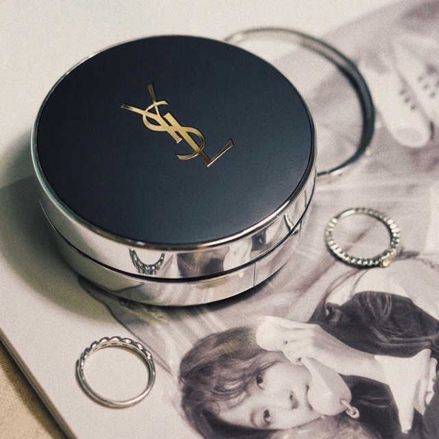 Phấn Nước YSL Le Cushion Encre De Peau Fusion Ink Foundation