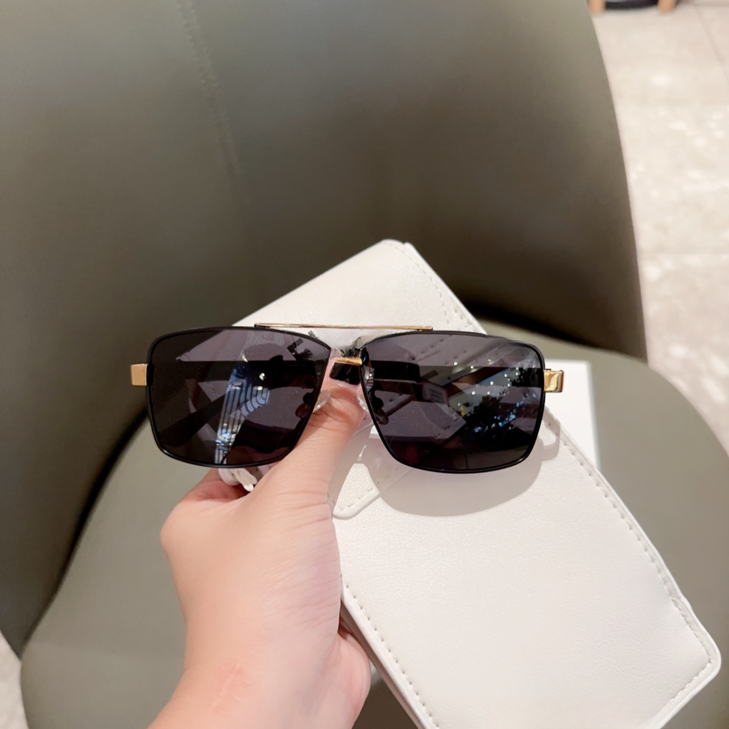 Kính thời trang nam tròng phân cực polarized chống tia uv, tia cực tím chống xước chống vỡ không gây mỏi mắt