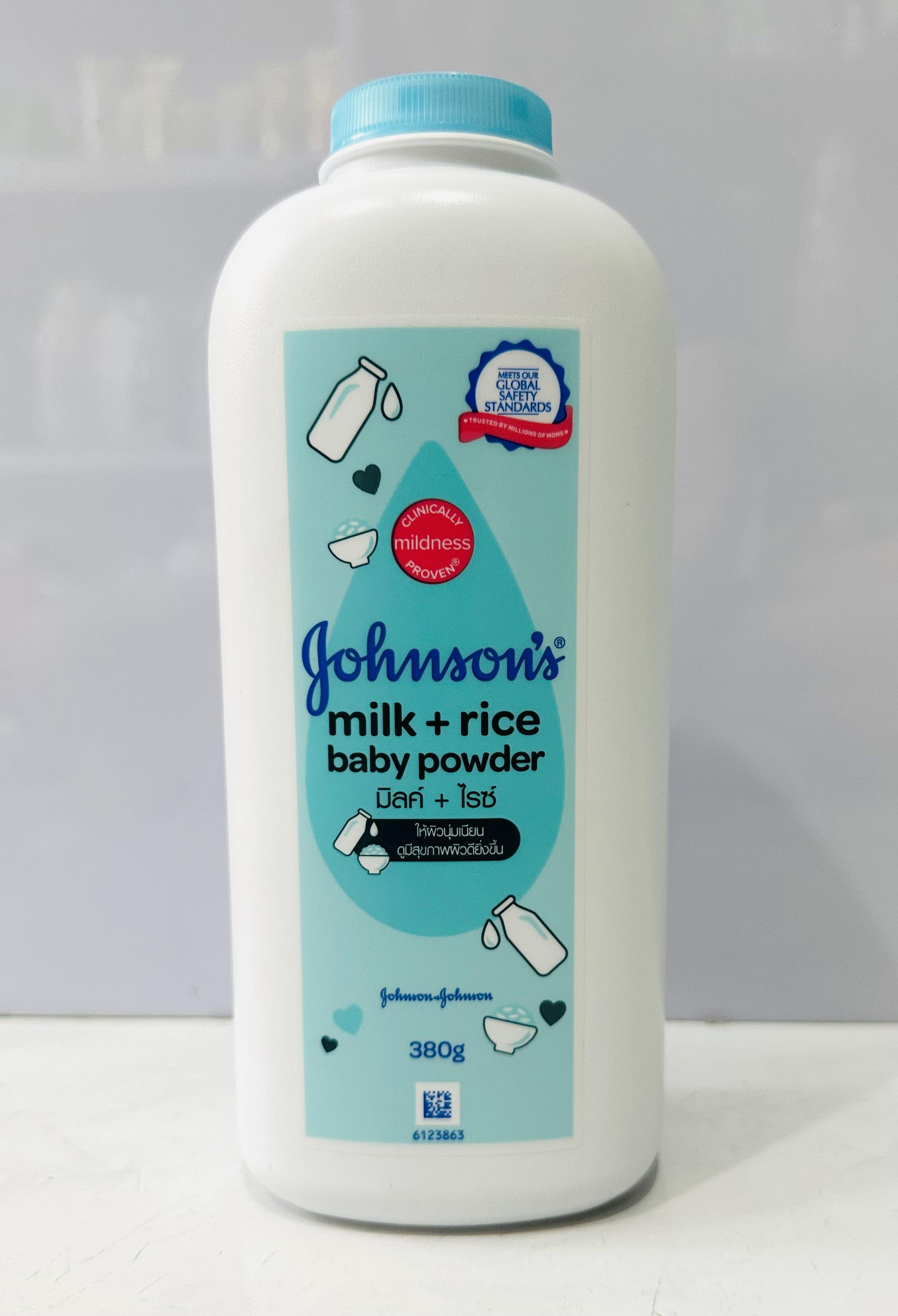 Phấn thơm Johnson s Baby Powder hương thơm sữa + gạo 380g