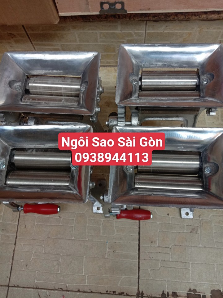 máy cán mỏng khô thịt bò