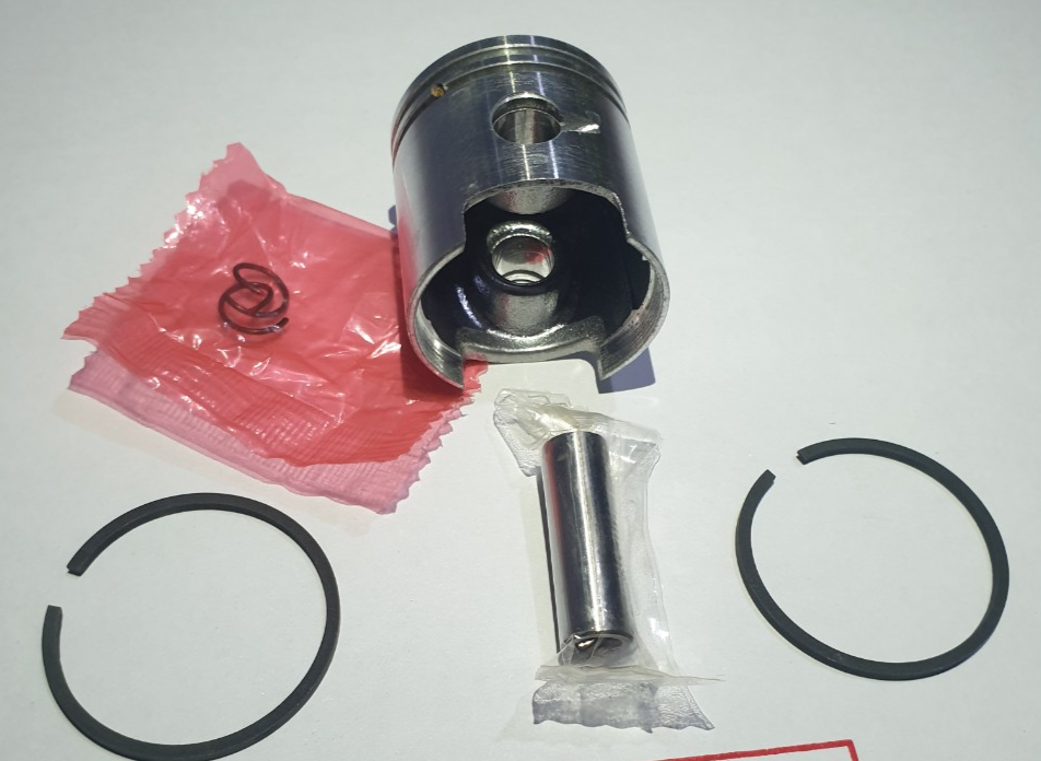 Bộ piston/ pittong/ bít tông máy cắt cỏ 30 ly - 31 ly