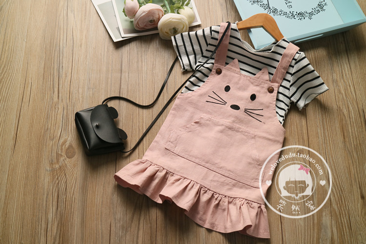 Bộ váy yếm hồng hình mèo cho bé gái