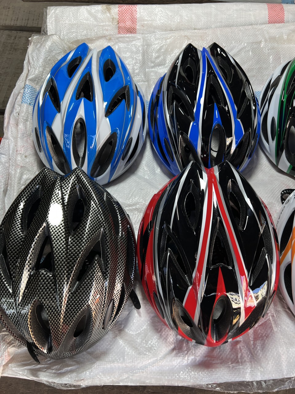Giant Mũ bảo hiểm đi xe đạp thể thao, thời trang, loại dày dặn, chất lượng tốt - Nón bảo hiểm Giant Màu đen
