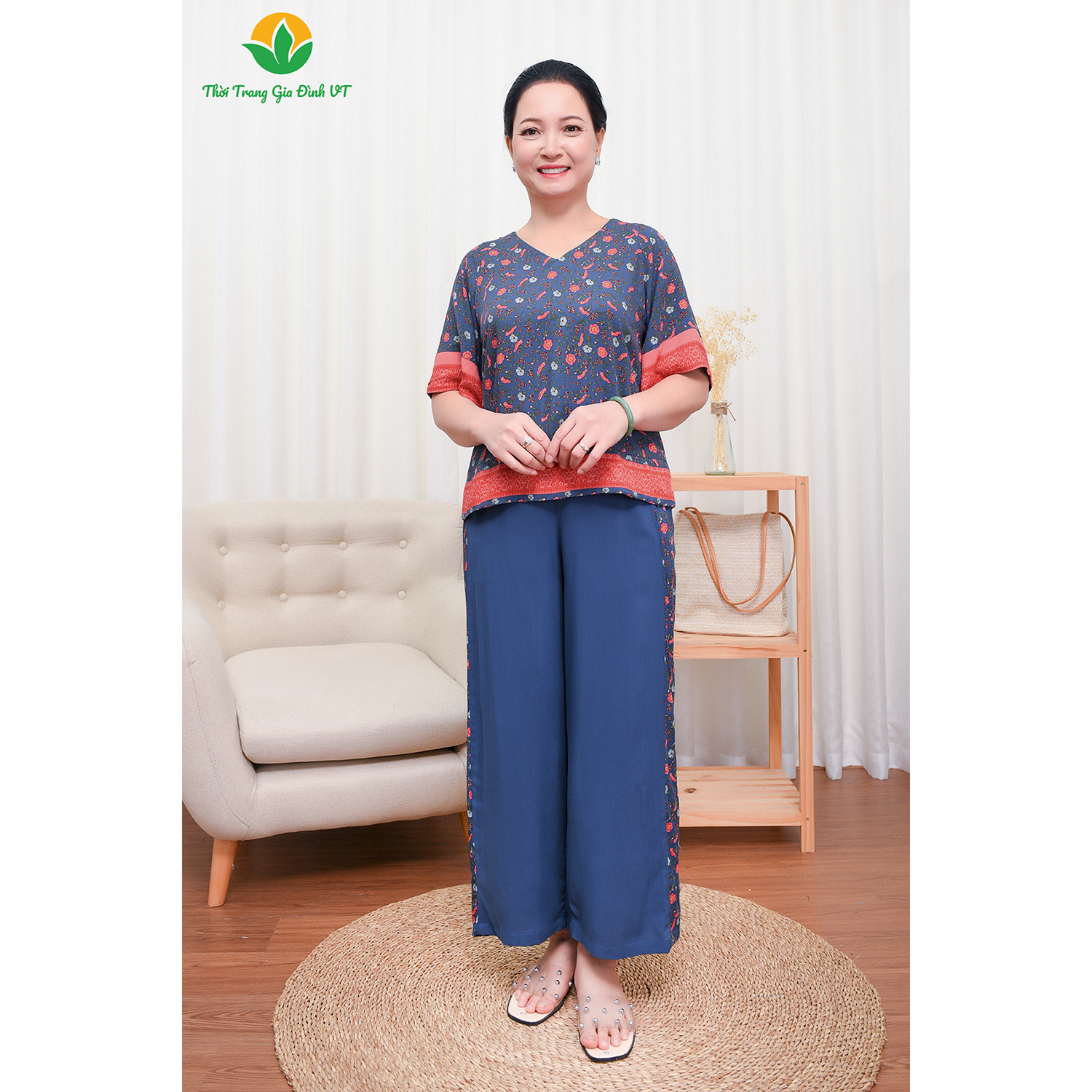 Đồ bộ mặc nhà trung niên xuân hè Việt Thắng, quần dài, áo cộc tay, chất Lanh - B08.2302