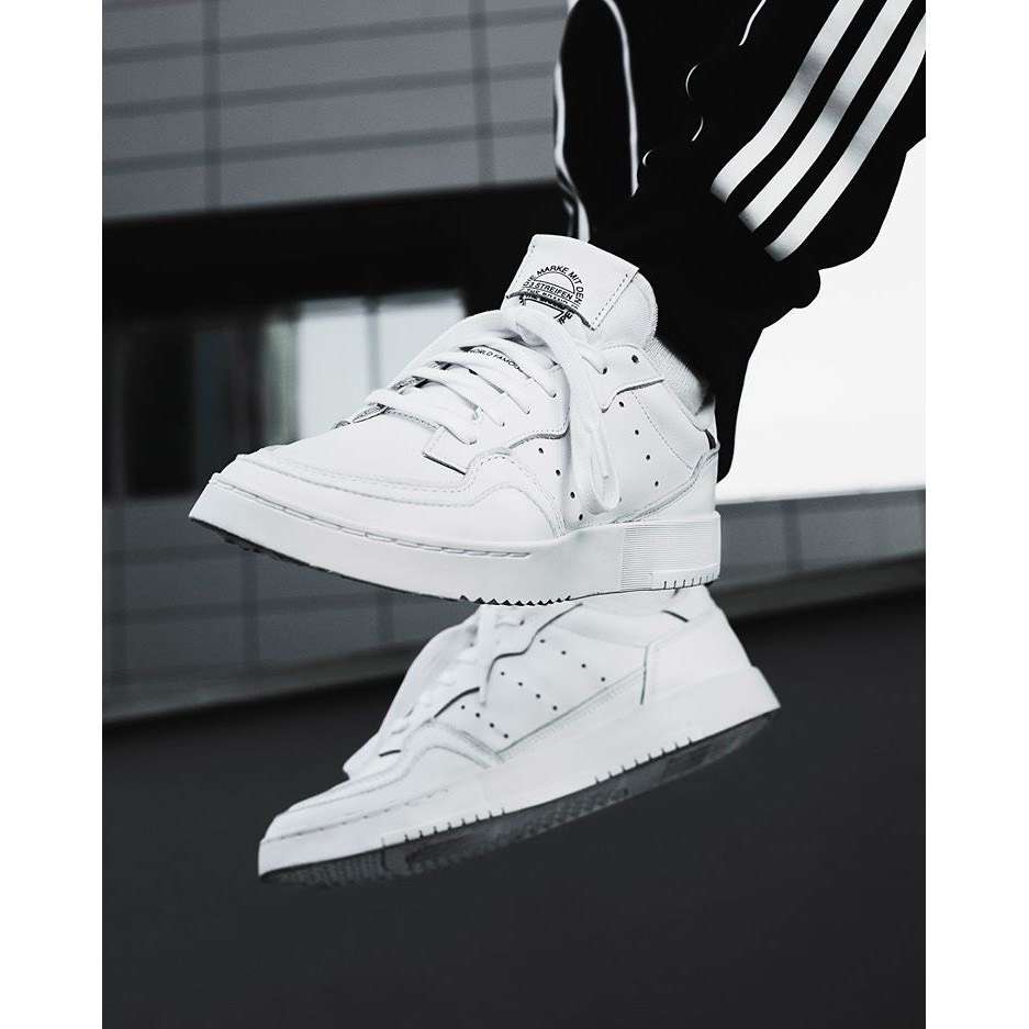 supercourt all white