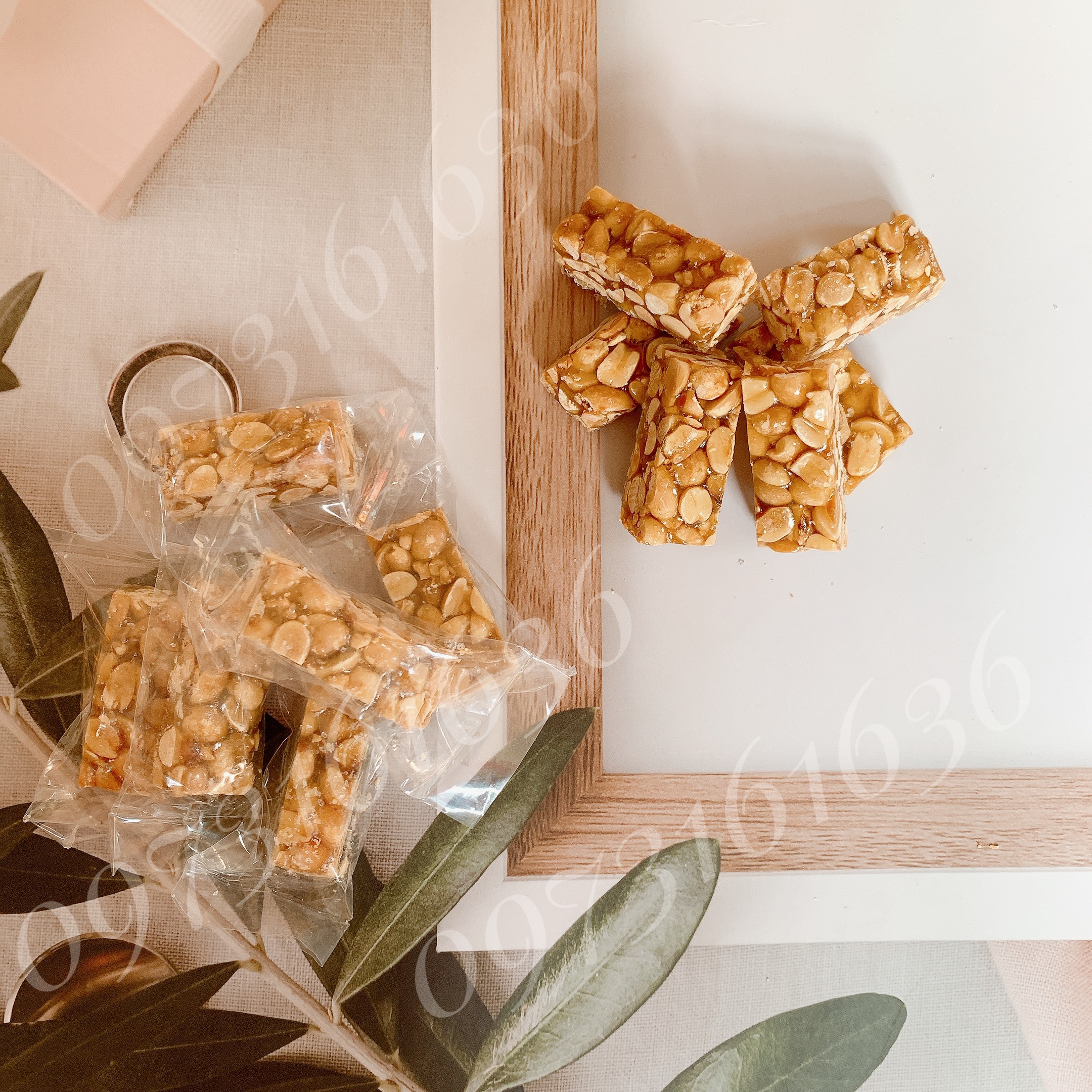 Kẹo thèo lèo đậu phộng Bến Tre