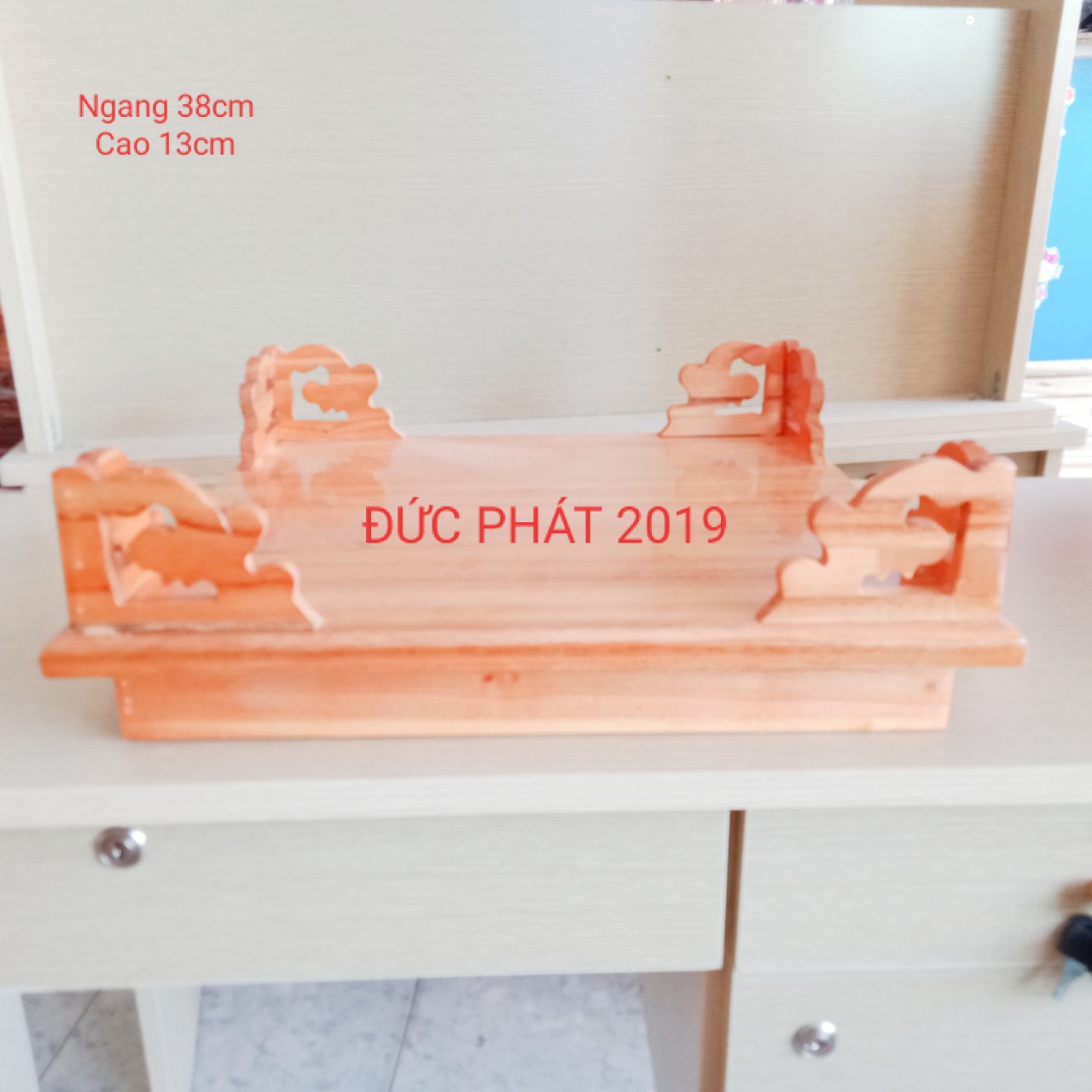 Trang thờ treo tường gỗ Xoan Đào trơn ngang 38cm, cả khe