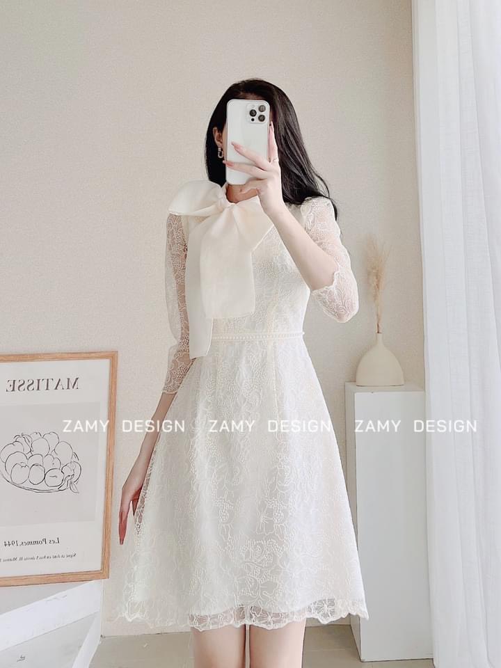 Váy ren hai lớp cổ nơ đai ngọc