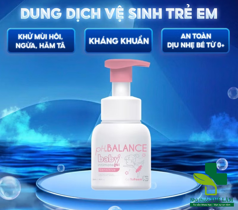 Dung dịch vệ sinh cho bé Ph Balance Baby 200ml giúp khử mùi,giảm ngứa làm mềm và giữ ẩm