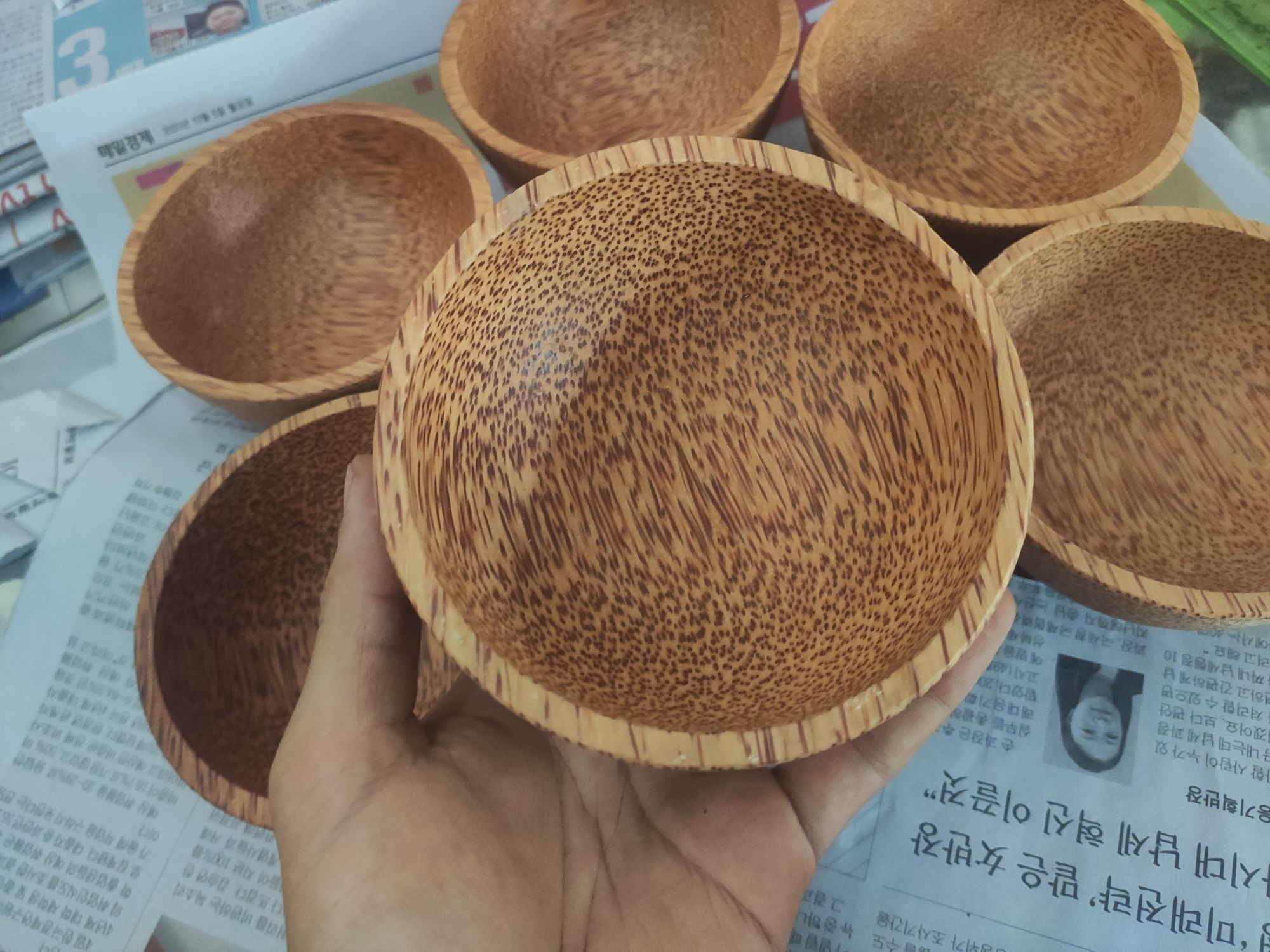 CHÉN GỖ DỪA CAO CẤP ĐƯỜNG KÍNH 9-12CM