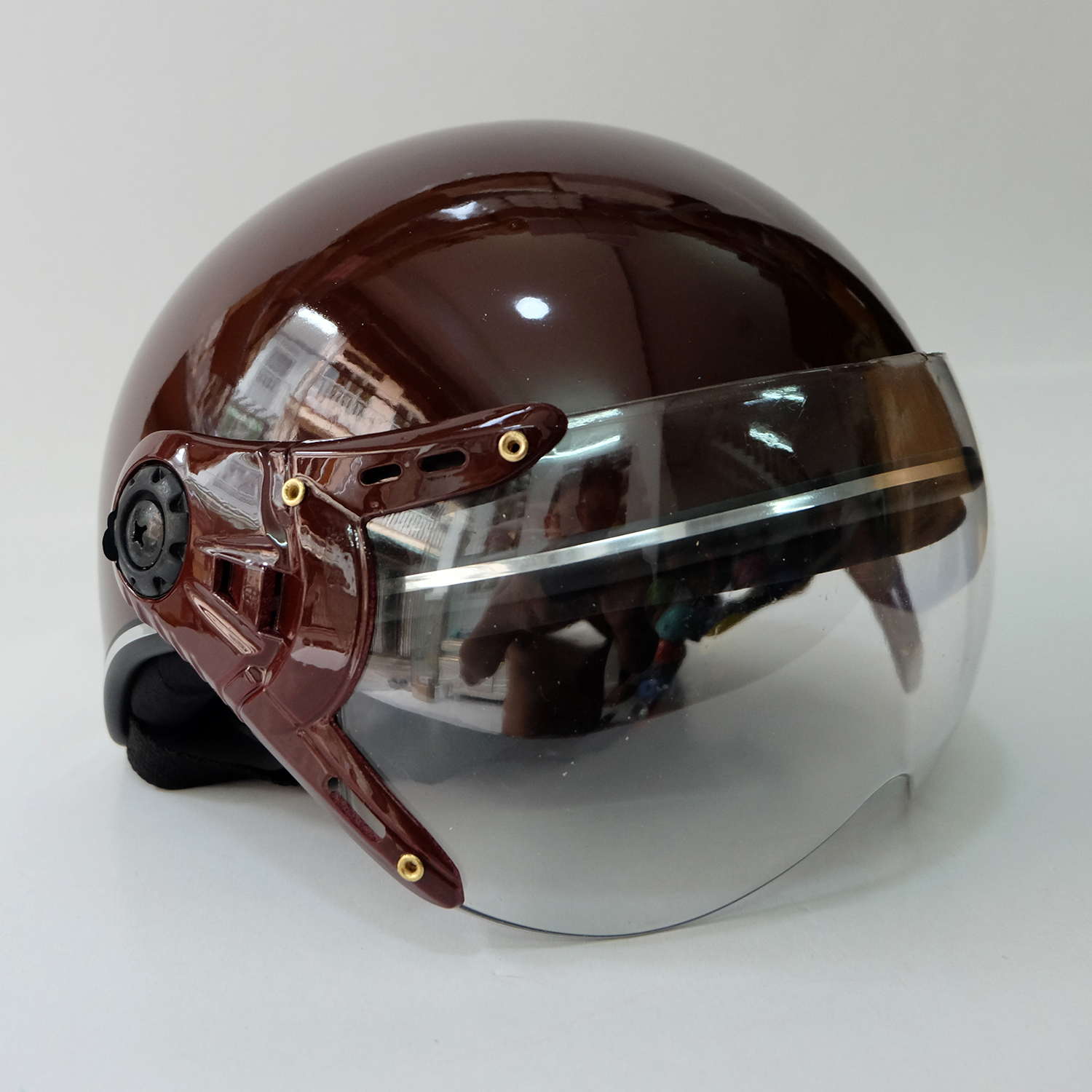 NÓN BẢO HIỂM NỮA ĐẦU(1/2) MÀU NÂU ĐẤT SƠN BÓNG,VIỀN BẠC,LIỀN KÍNH-ĐẶT CHUẨN CR