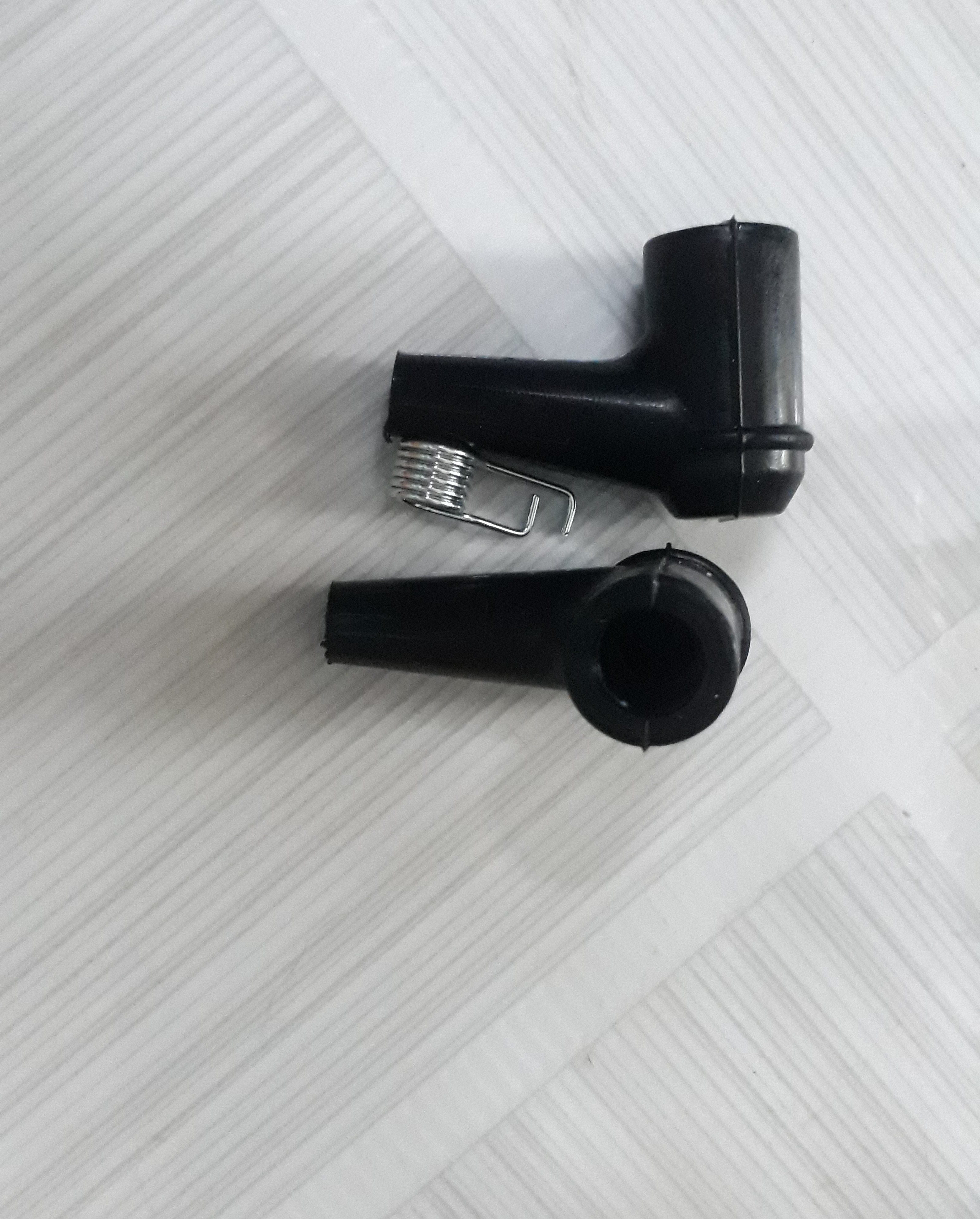 Chụp buzi máy cắt cỏ