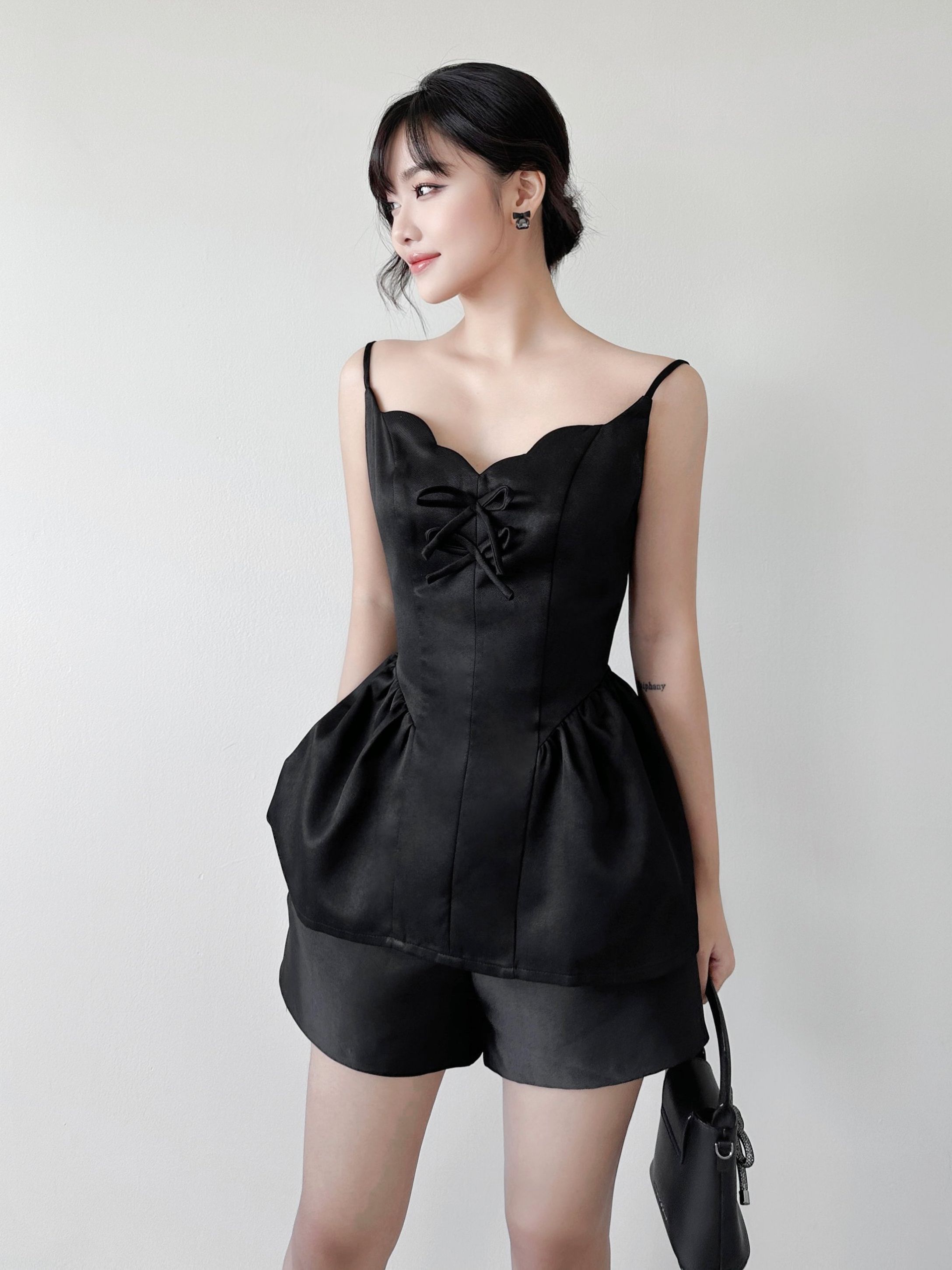 Áo babydoll dây đính nơ , Peace House Clothing