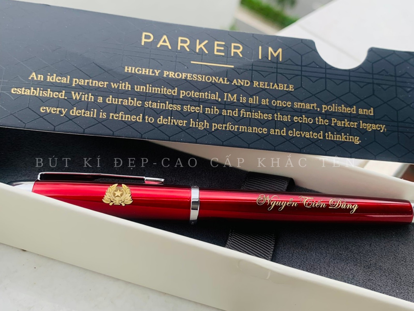 Bút ký dạ bi PARKER kèm hộp đựng, Bút ký cao cấp khắc tên theo yêu cầu